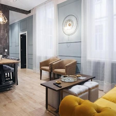 מדריד Apartamentos Plaza De Pedro Zerolo III מראה חיצוני תמונה