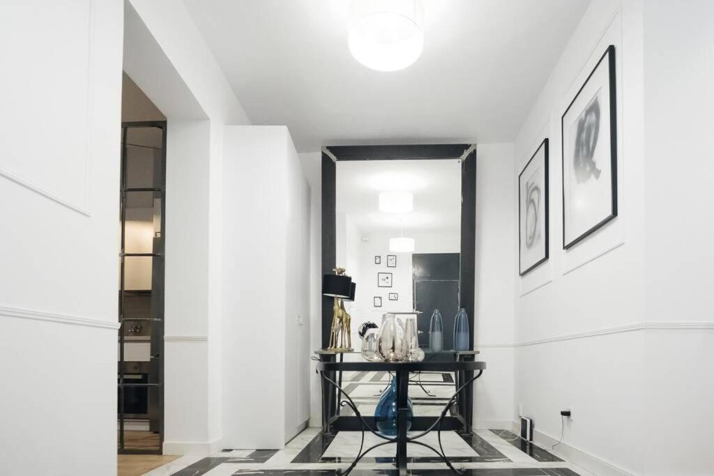 מדריד Apartamentos Plaza De Pedro Zerolo III מראה חיצוני תמונה